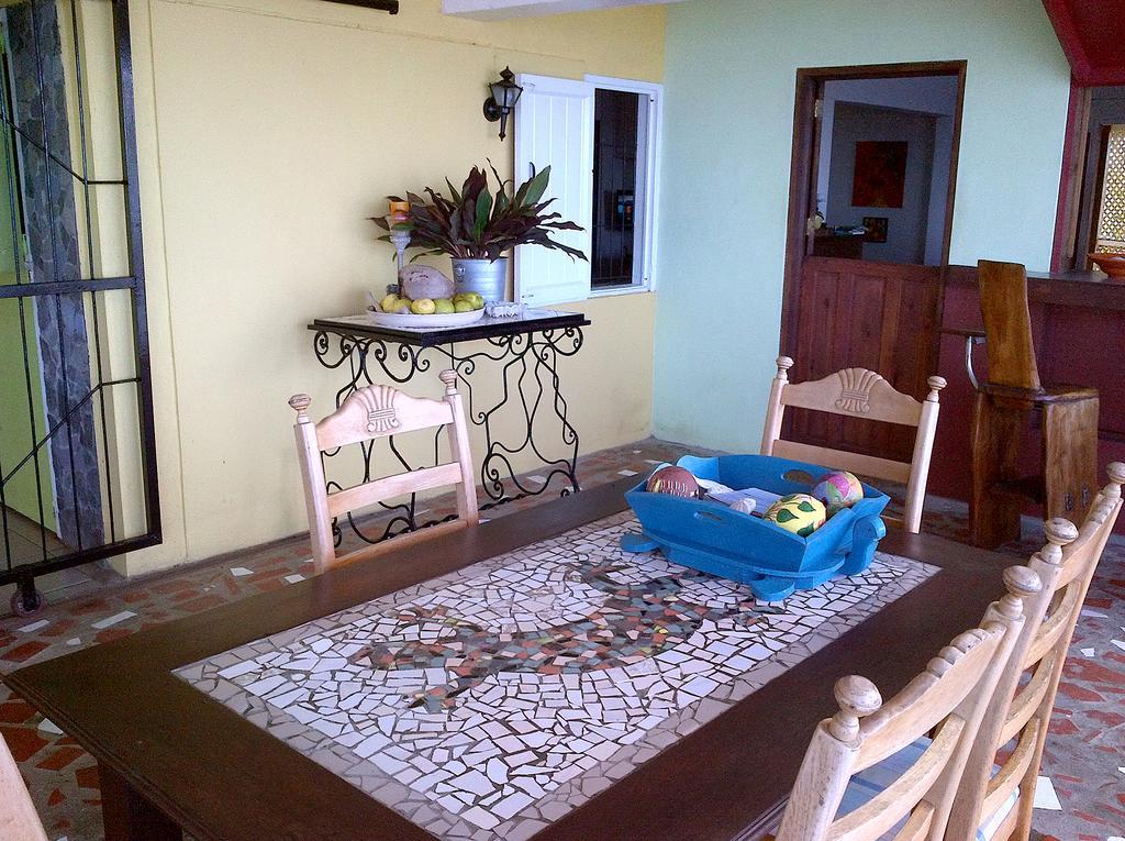 Veranda View Guesthouse Calibishie 외부 사진